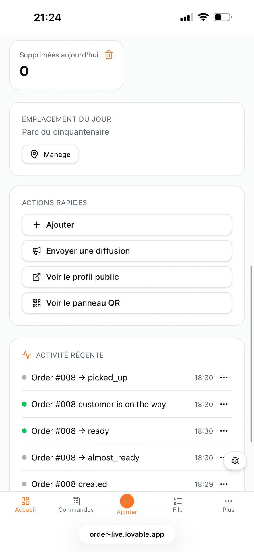 Quick actions panel with public profile, QR panel and recent activity log.